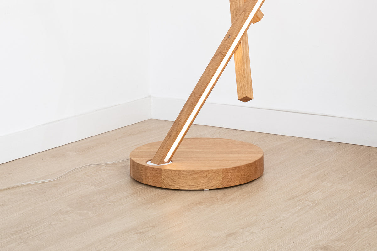 FLOOR LAMP DNA