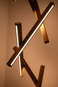 FLOOR LAMP DNA