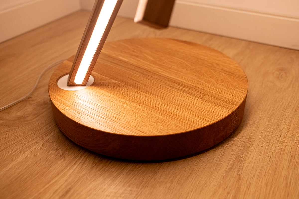 FLOOR LAMP DNA
