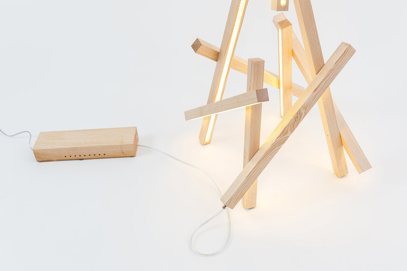 FLOOR LAMP GROOT - Next Level Design Studio - nl-ds.com