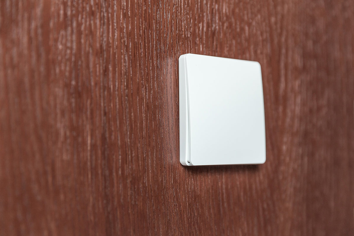1 keys wireless kinetic energy switch with dimming for our chandeliers. - Next Level Design Studio - nl-ds.com