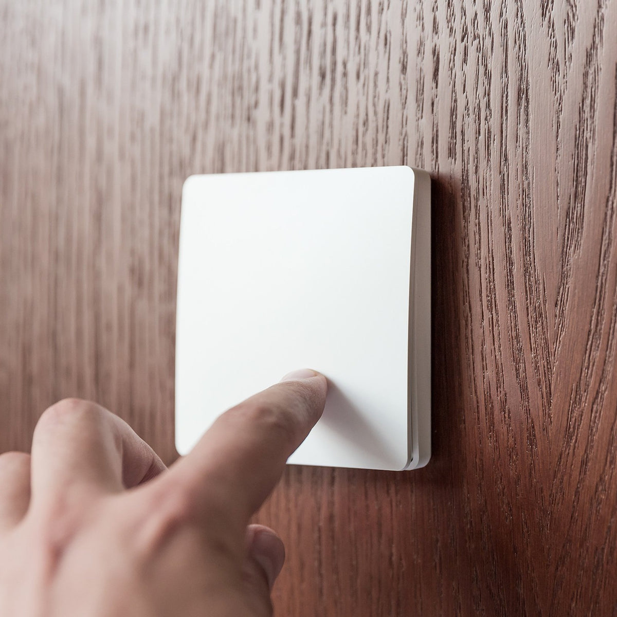 1 keys wireless kinetic energy switch with dimming for our chandeliers. - Next Level Design Studio - nl-ds.com