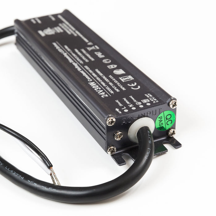 Dimmable UL listed LED driver for wall lights
